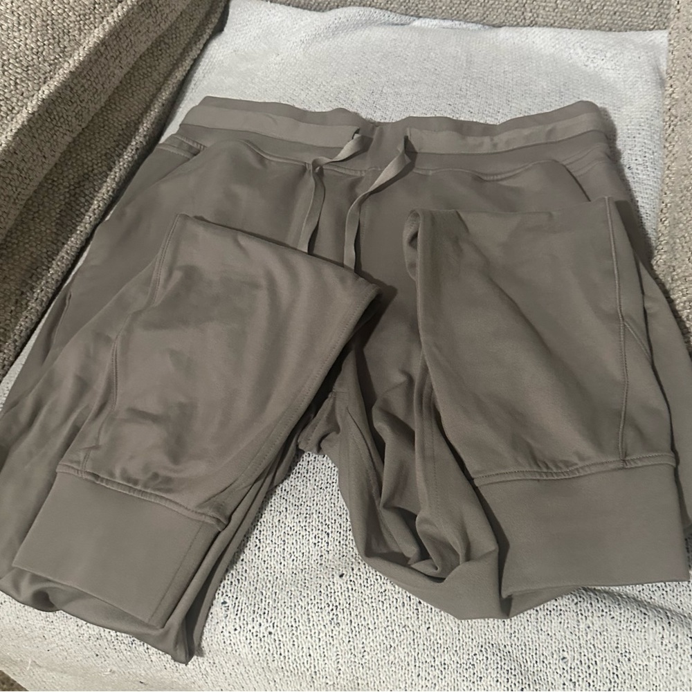 Balance Athletics (Vitality) skinny jogger pants